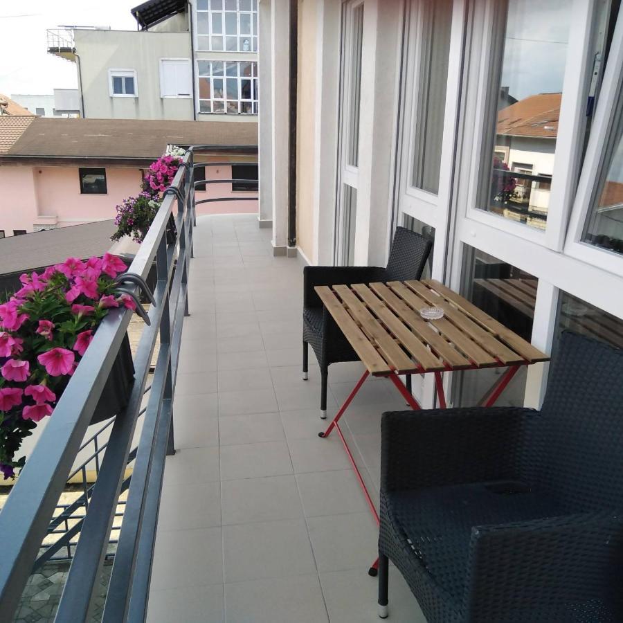 Apartman Zagreb , With Balcony And Free Parking المظهر الخارجي الصورة
