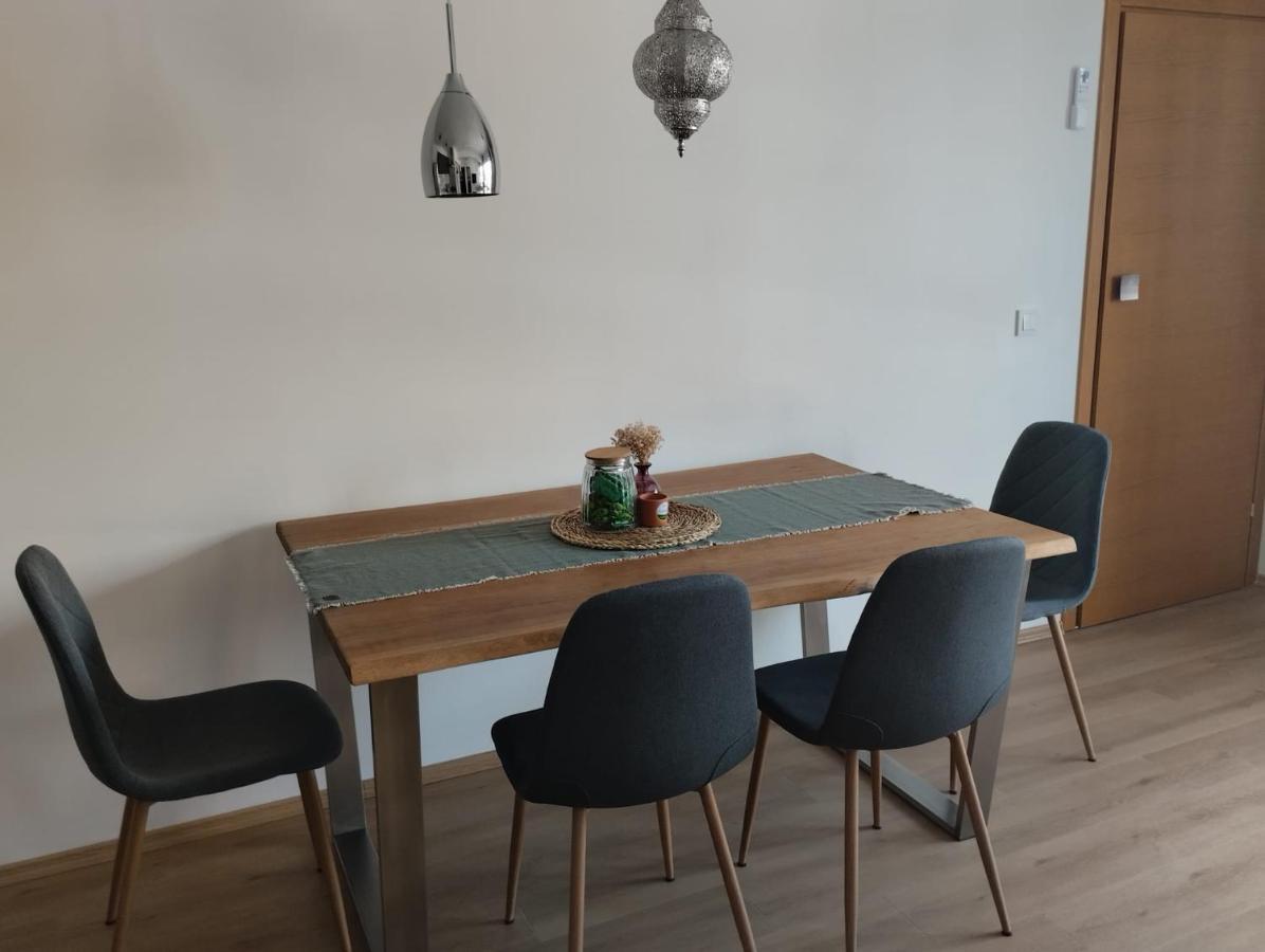 Apartman Zagreb , With Balcony And Free Parking المظهر الخارجي الصورة